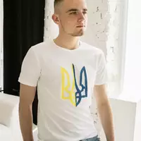 Патриотическая мужская футболка на белой ткани "Тризуб" М-01